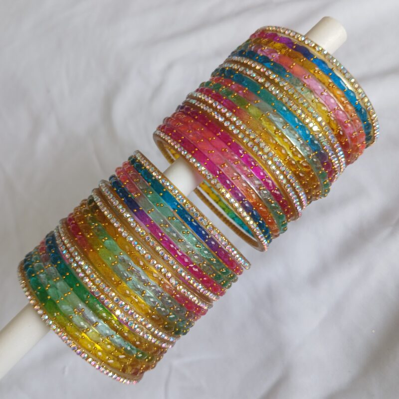 Raindrop Bangles – Chic Design for a Stylish Statement